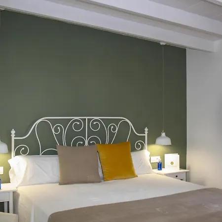Apartamentos Delmas Apartment